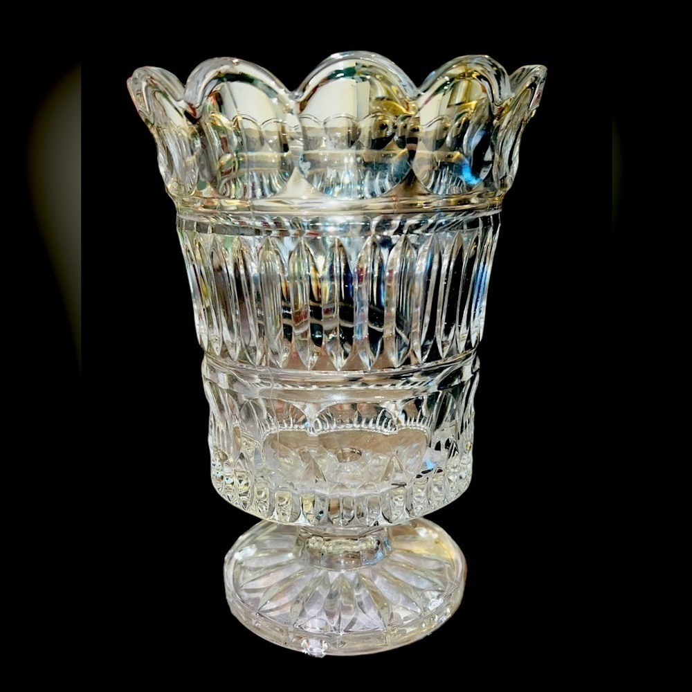 Fifth Avenue Princeton Footed Hurricane Candle Holder ~Vase~Spooner